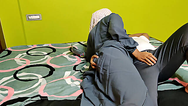 Cheating Hijabi Wife Gets Her Pussy Fucked by Stepbrother at Night