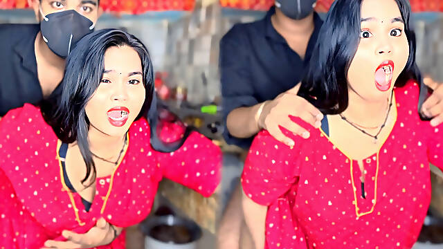Hot Kitchen Encounter With My Sexy Mami Turned Into Passionate Sex