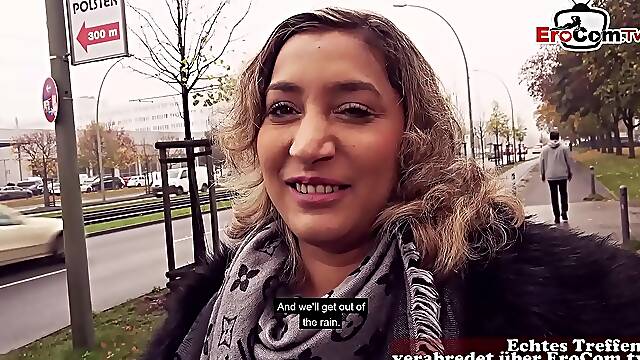 turkish muslim girl at public pick up flirt from german guy