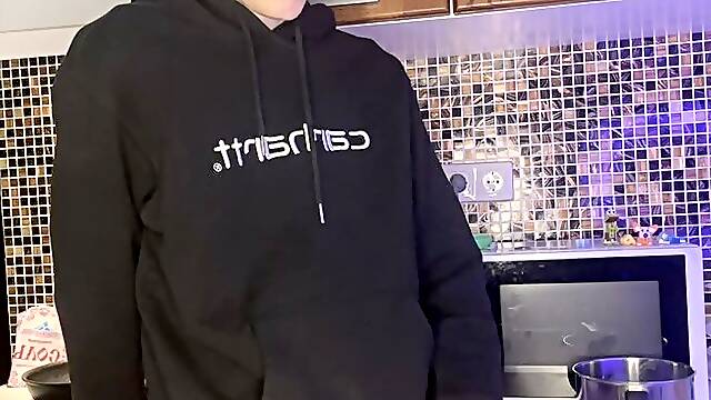 Imagining Cousin Seduction Causes Twink Massive Squirt