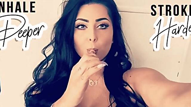 Hot Latina Smoking Selfies - Smoking Fetish