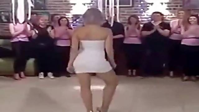 Hot sexsy arab dance