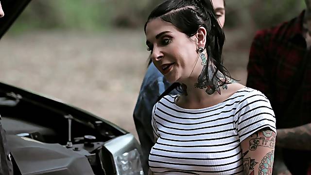Outdoor fucking in the woods ends with facial for Abella Danger