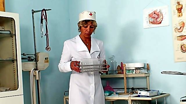 Cunt stretching with horny mature nurse