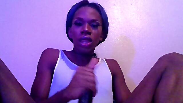 A lil self suck for you greedy fucks.