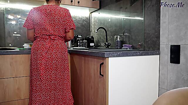 Mature Cooking in Kitchen Gets Her Dress Pulled up and Hose Ripped for a Good Fuck