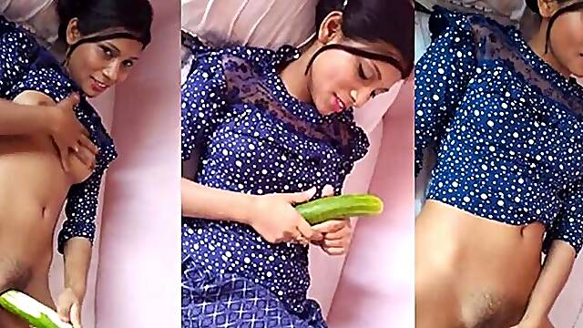 Horny Indian Girl Masturbates with Cucumber Milky Pussy, Sex Lover Masturbates Her Tight Pussy and Creamy Cum Tamil Sex Video