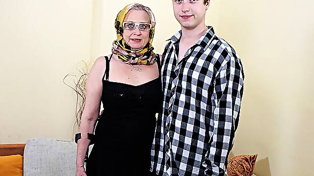 Ugly Grandma Prolapse Her Cervix During Anal Sex