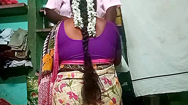 Tamil Aunty Having Sex with House Boss