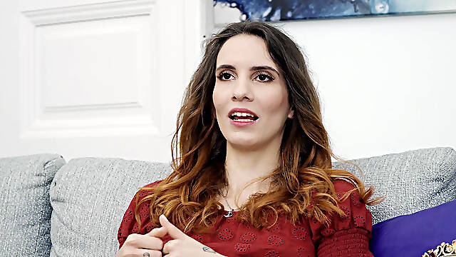 Lili Charmelle's Interview