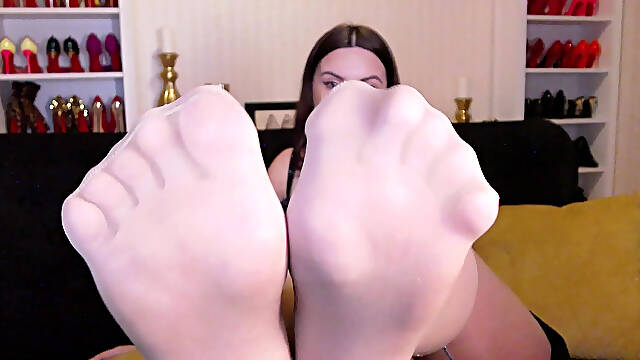 Mesmerized by Nylons Feet