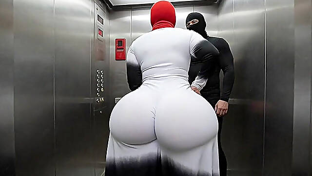 Big Ass Neighbor Twerking for Me in the Elevator