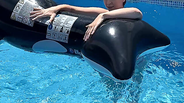 Filmed Lexi Montana Is Having Fun in Outdoor Pool!