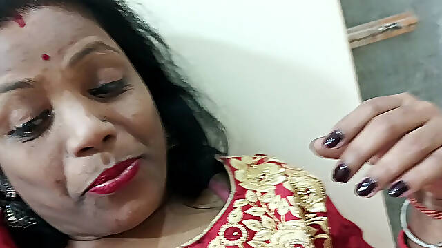 Indian Aunty Sucked Cock and Boyfriend Rocked and Fucked Sexy Pussy.mp4