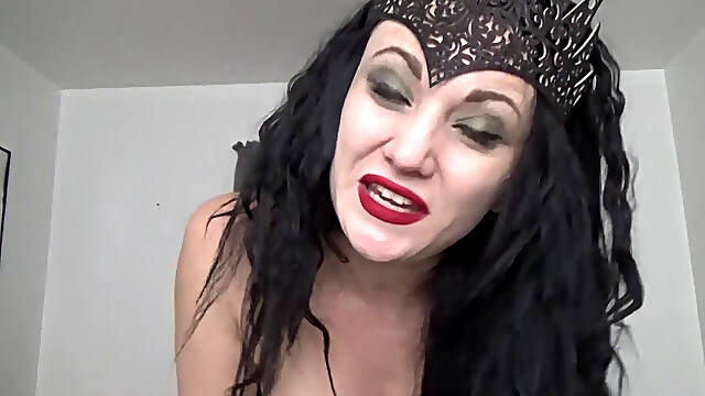 Serve the Queen of Cocks