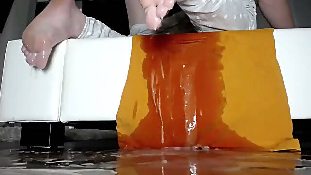 She Make Dirty All the Floor with Big Cum
