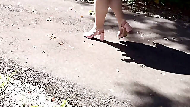 Jamdown26_da0603 - Hot Sexy BBW Walking Outdoors in the Park Wearing Mini Dress and Heels
