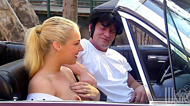 Outdoor dicking by the car with slutty blonde Hollie Stevens